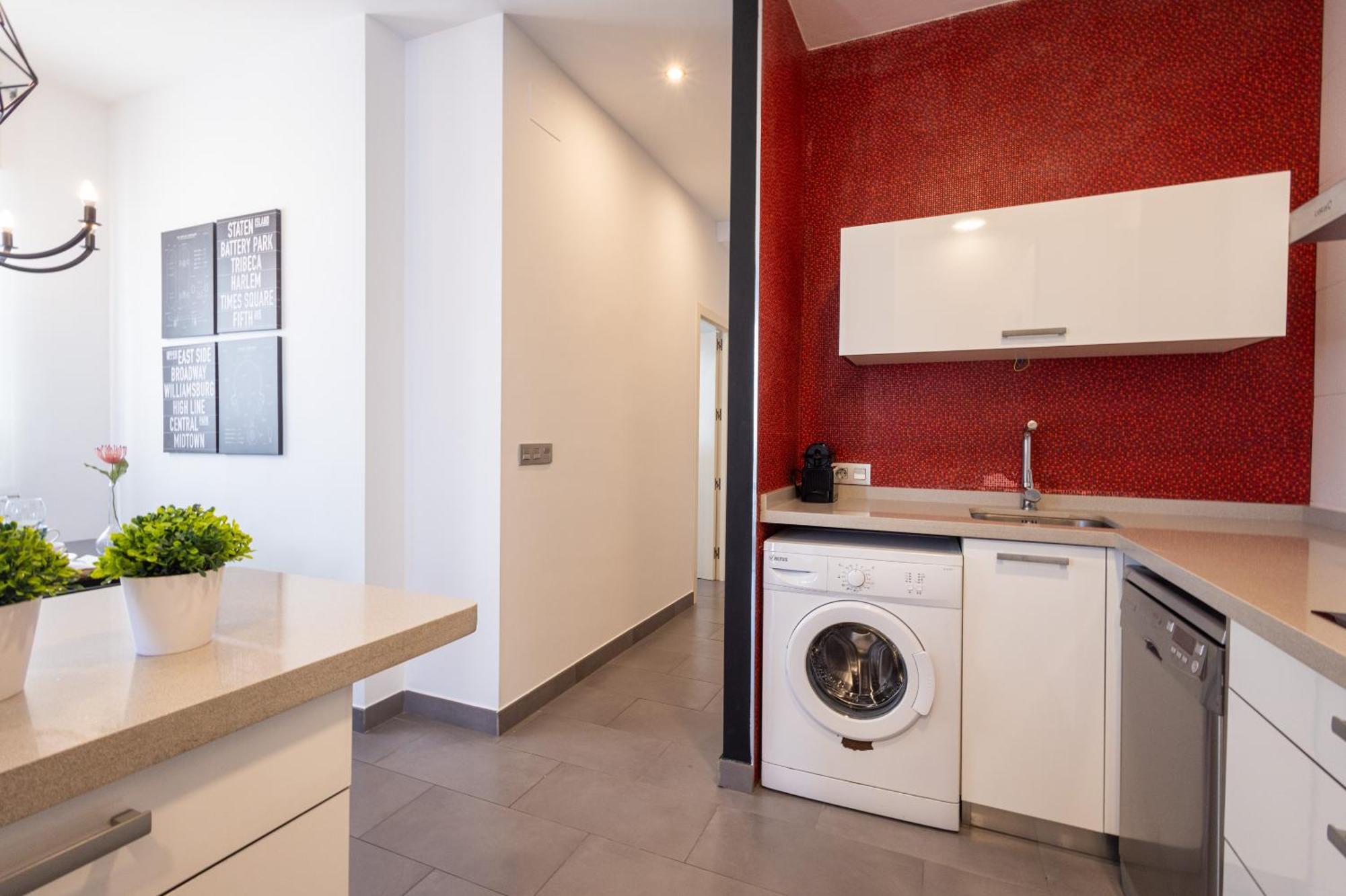 Appartement Florit Flats - Stylish 2 Bedroom Ac Wifi Terrace Attic In Center
