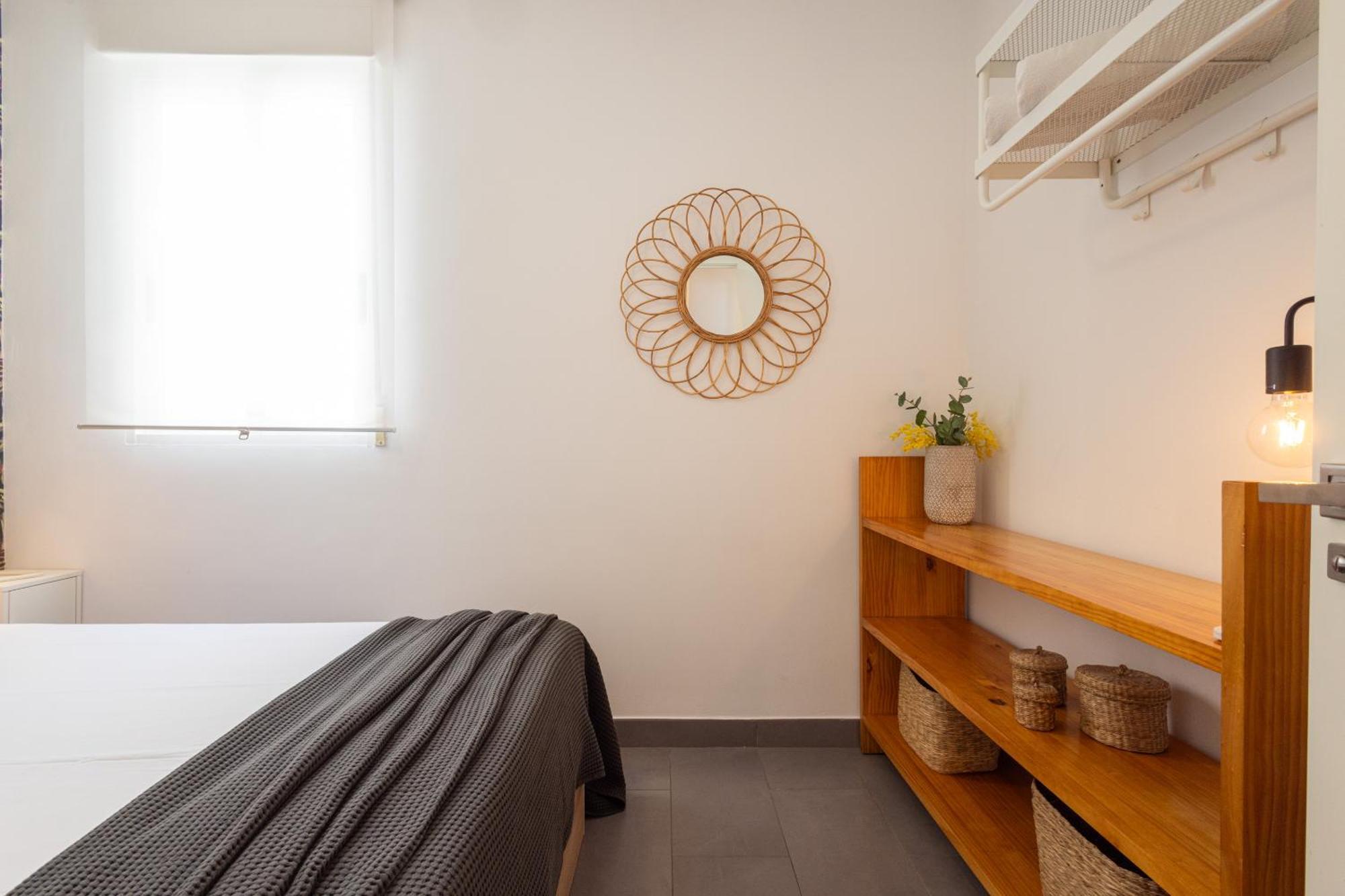 Florit Flats - Stylish 2 Bedroom Ac Wifi Terrace Attic In Center * Valence